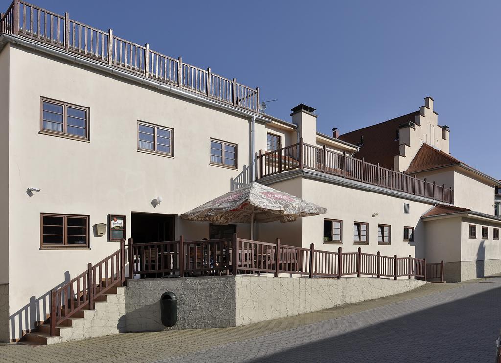וימפרק Hotel Zlata Hvezda מראה חיצוני תמונה