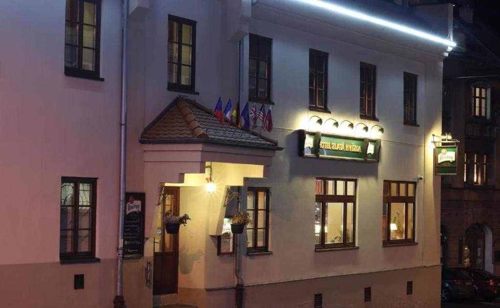 וימפרק Hotel Zlata Hvezda מראה חיצוני תמונה